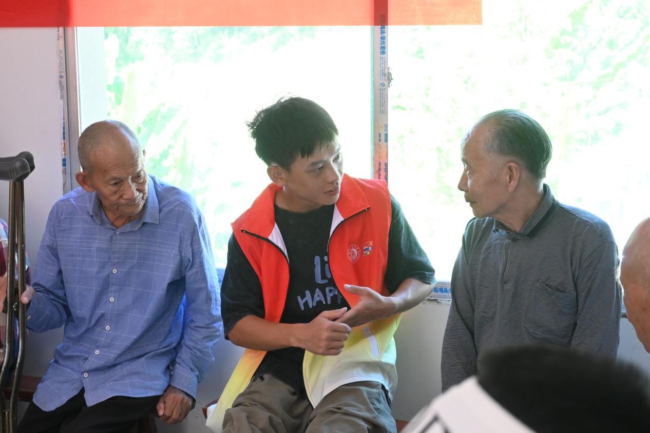 说明: DSC_2376